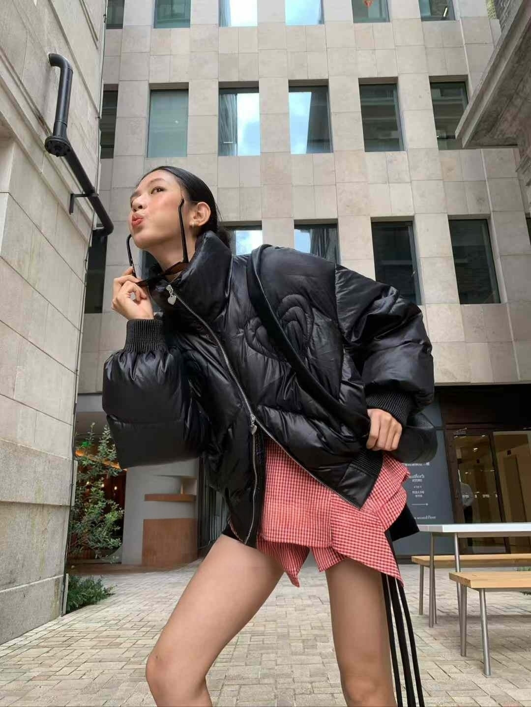 Black Heart-shaped Down Jacket
