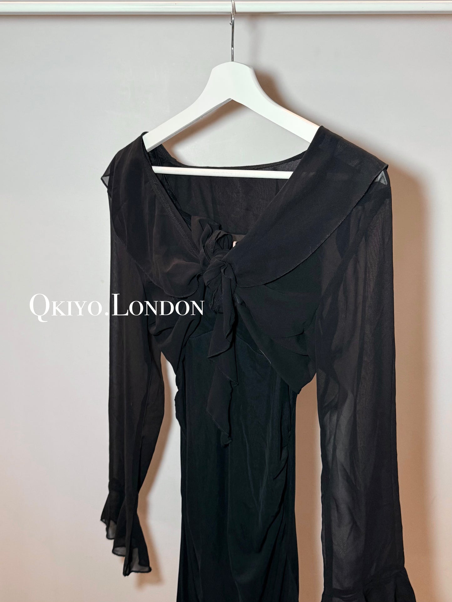 The Silk Veil Set