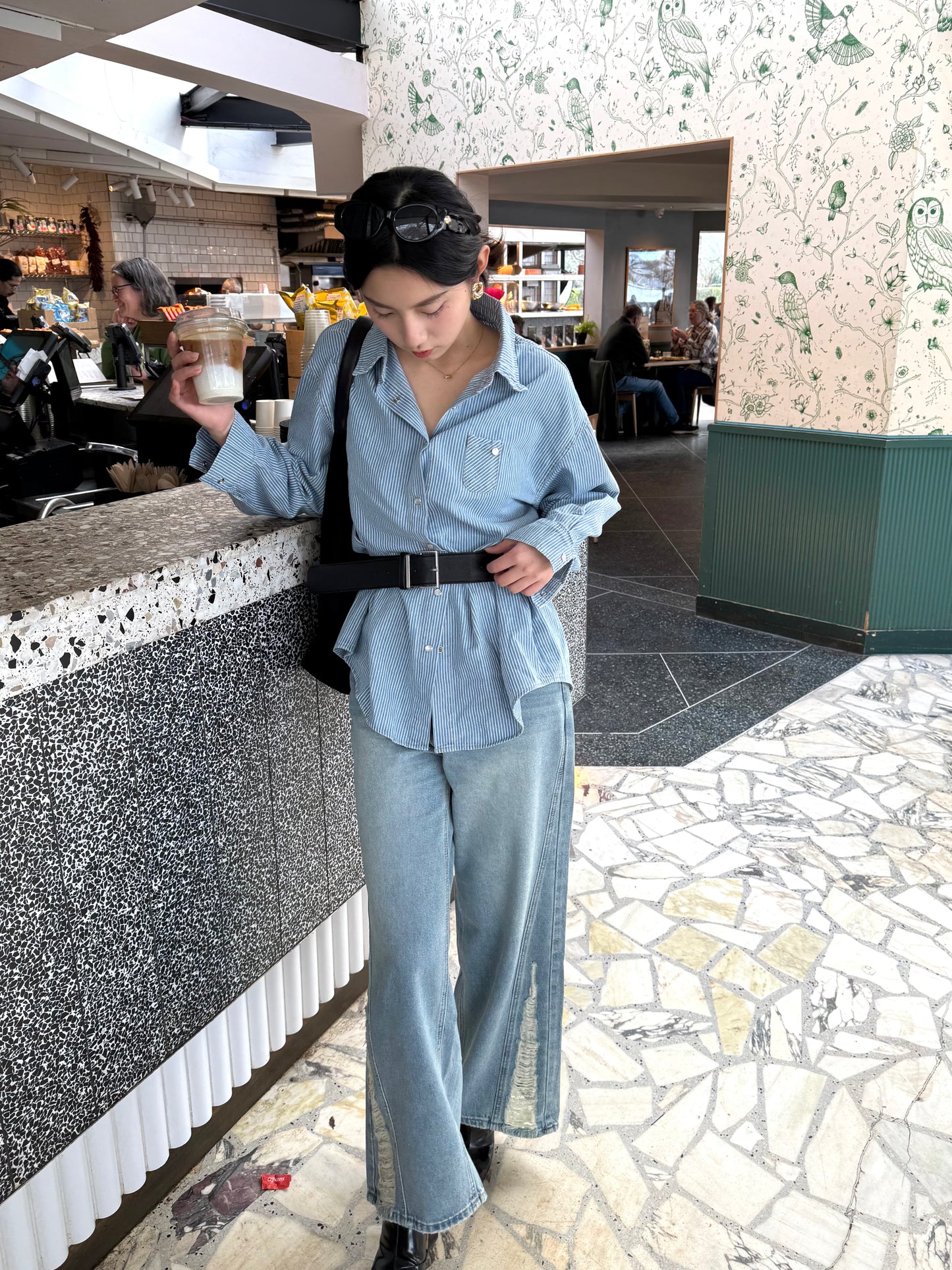 Edge Fray Wide-Leg Jeans
