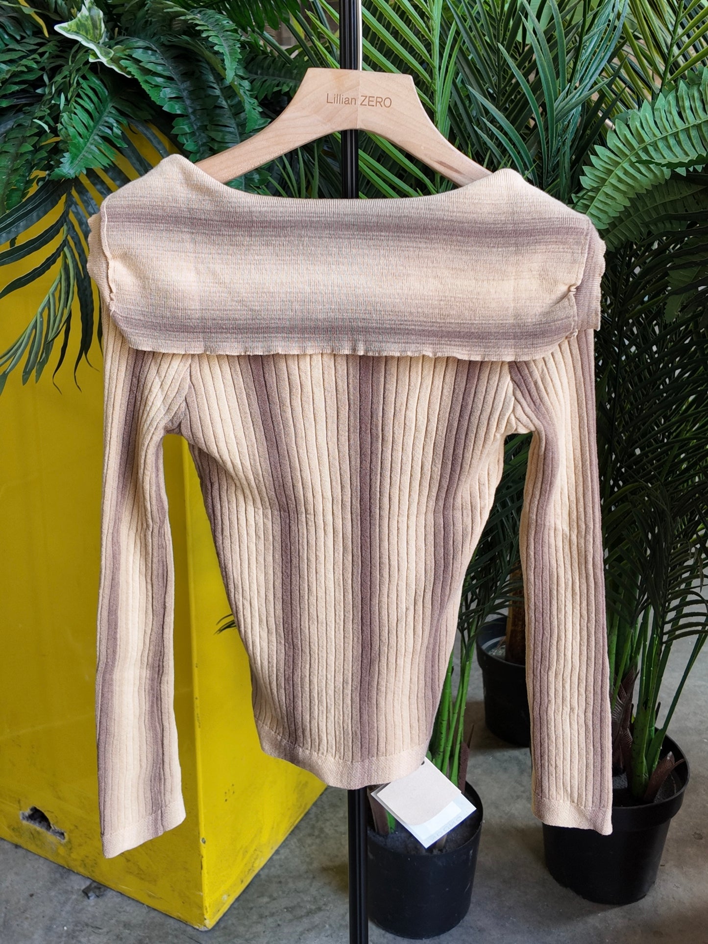 Ribbed Gradient Knit Top in Sandstone